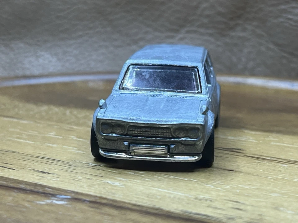 HOT WHEELS 71 DATSUN 510 VAGÓN AZUL PÁJARO ZAMAC PROTOTIPO SIN TAMPO Foto 2 de 4