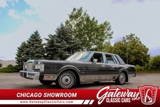 1986 Lincoln Town Car for Sale