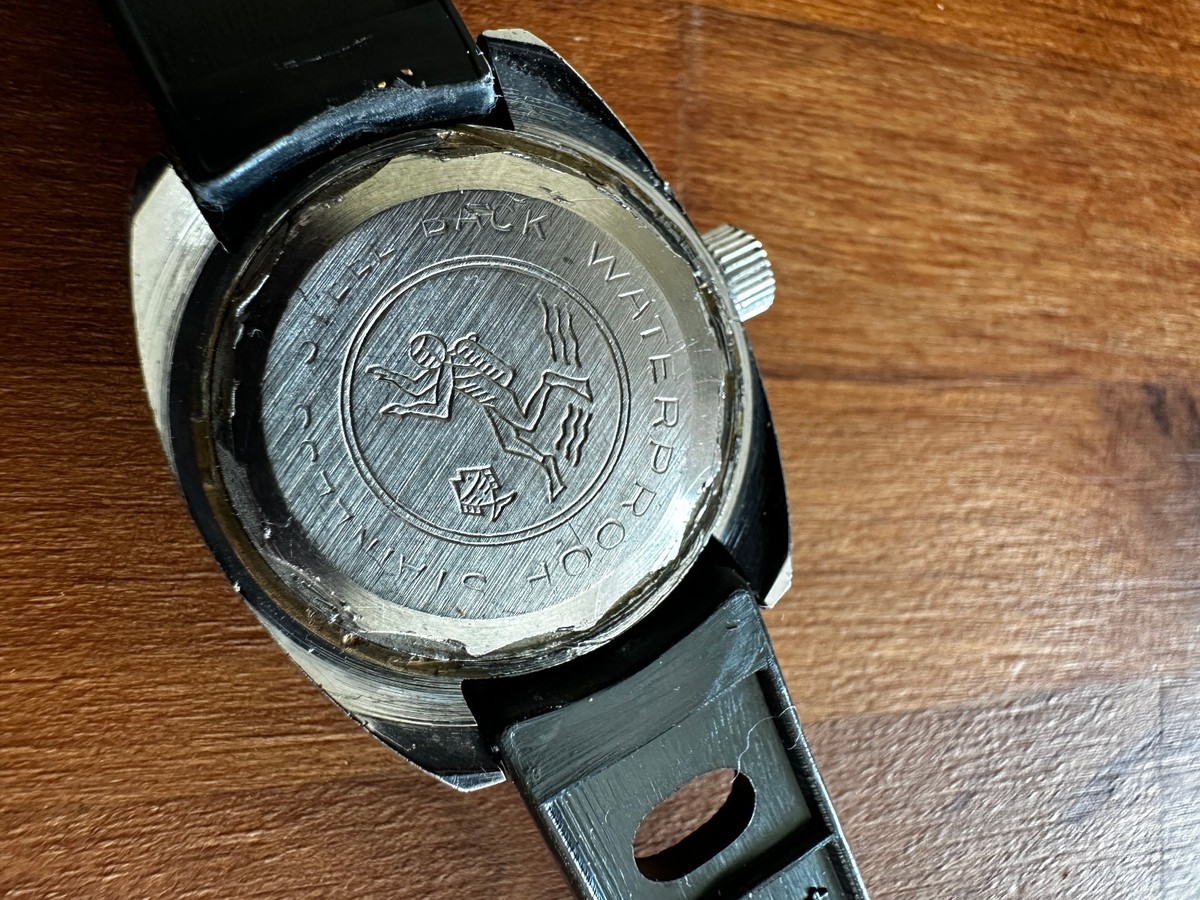 Mortima Dive Watch View 2