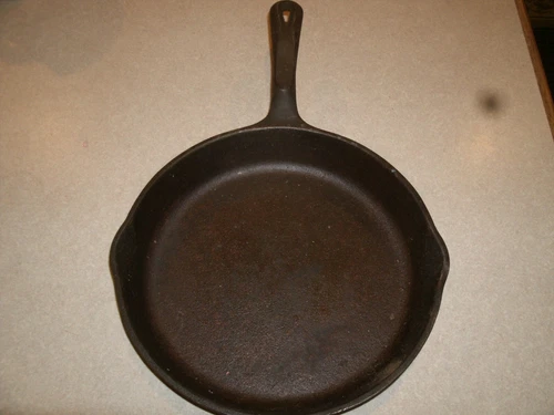 Wagner Wear Original 1891 10 1/2 inch fry pan double spout