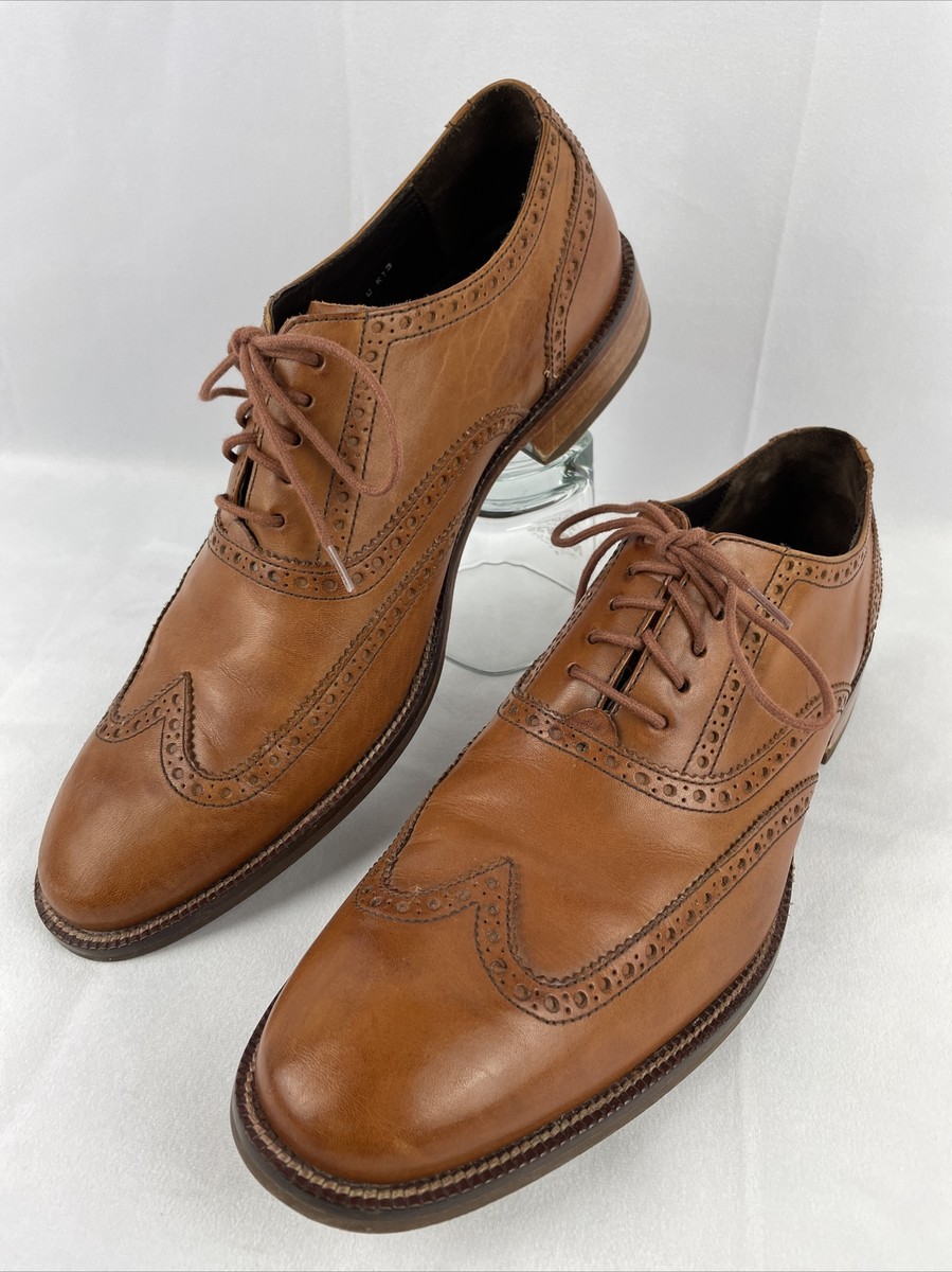Cole Haan Men display picture 3