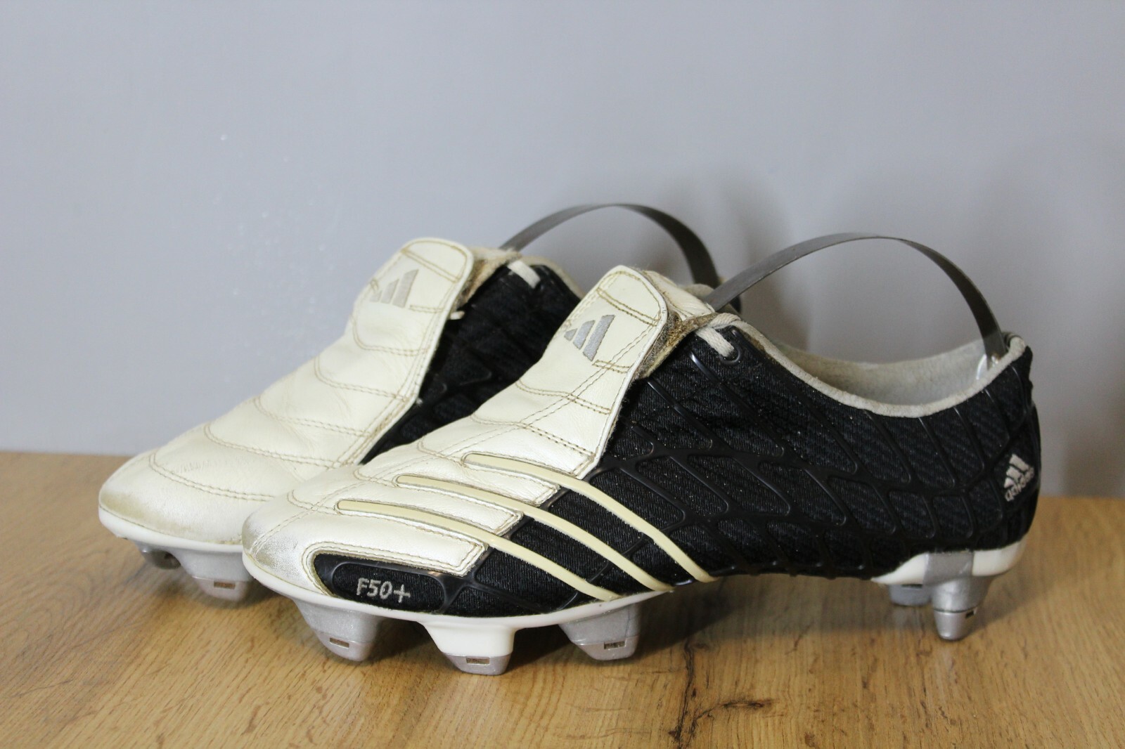 sobre Caso Ritual ADIDAS F50+ SPIDER FOOTBALL BOOTS BLACK/WHITE 2005 PRO MODEL SIZE 6 UK |  eBay