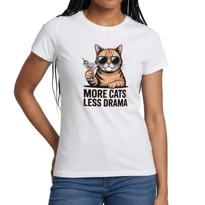 More Cats Less Drama Frauen T-Shirt