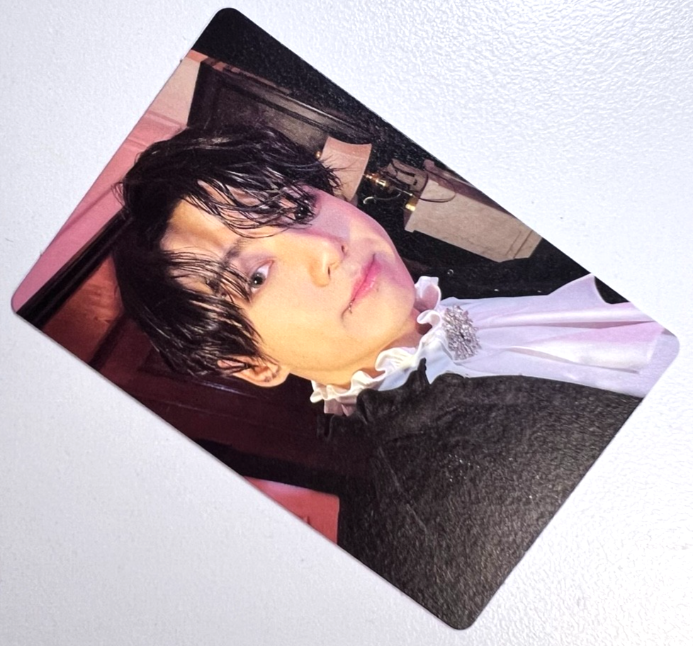BTS JUNGKOOK 2 [Special 8 Photo-Folio Me, Myself, & JK 
