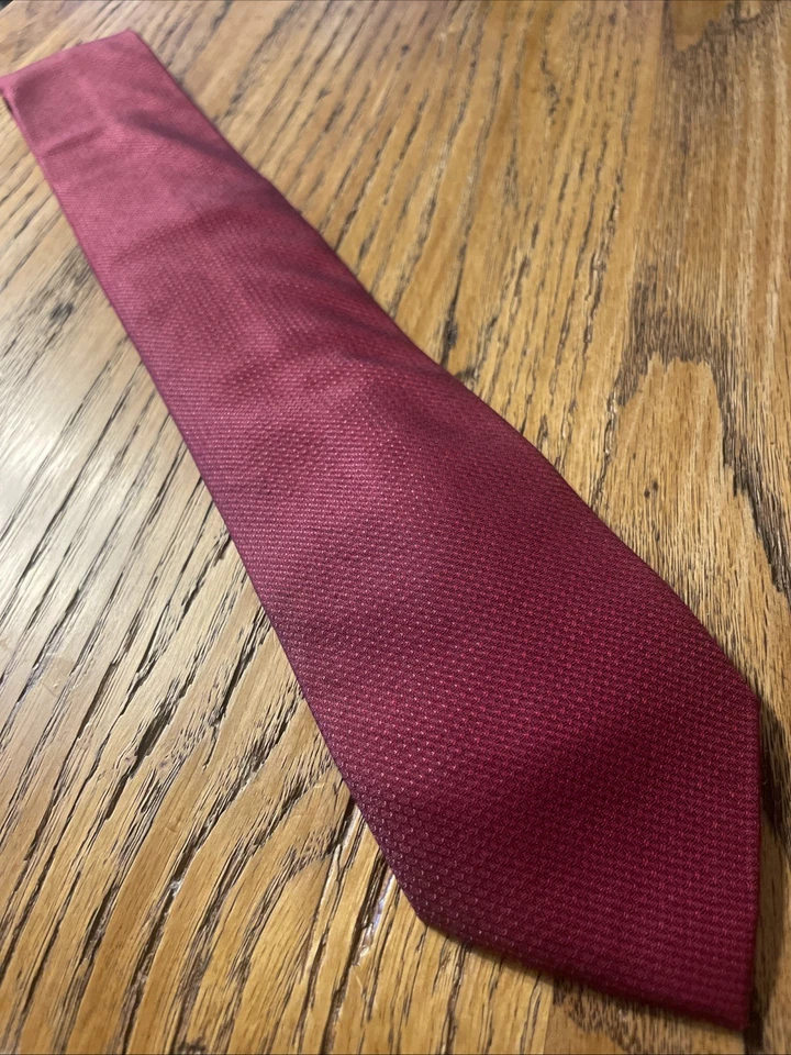 Corbata geométrica para hombre usada en excelente estado CK Calvin Klein tejida gruesa mezcla de seda Foto 2 de 4