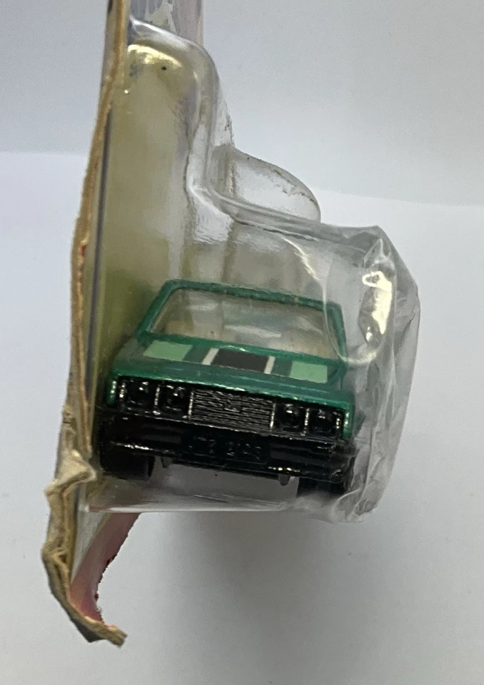 1984 Matchbox Hitch ‘N Haul/Two Packs Ford Escort & Glider Transporter TP-102 - Image 2 of 4