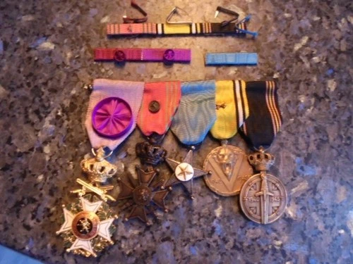 beautiful Belgian WW2 5 MEDAL BAR