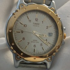 Timex Quartz Men's Analogue Watch White Dial Date Silver/Gold Metal Bracelet 30m
