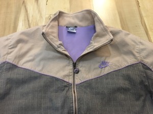 tan nike windbreaker