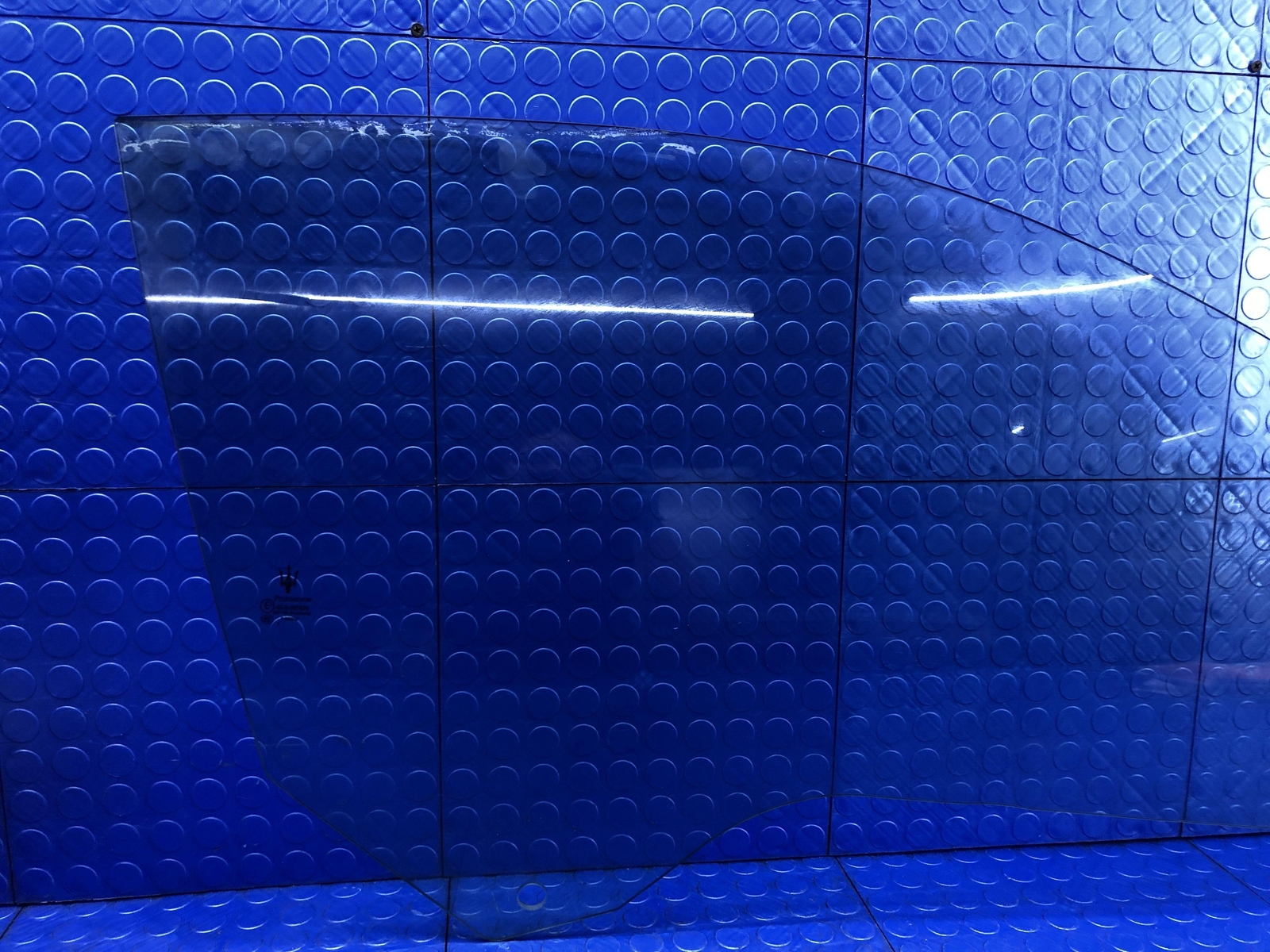 2008-2019 MASERATI GRANTURISMO FRONT RIGHT DOOR WINDOW GLASS OEM