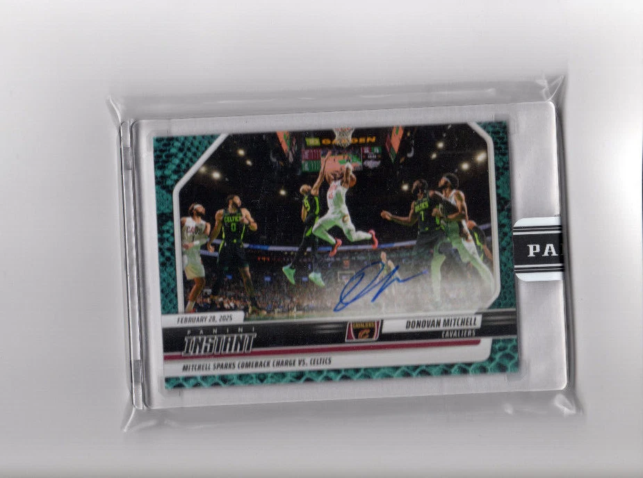 2024-25 Panini Instant Blue Viper Sparks Comeback Donovan Mitchell Auto 1/1