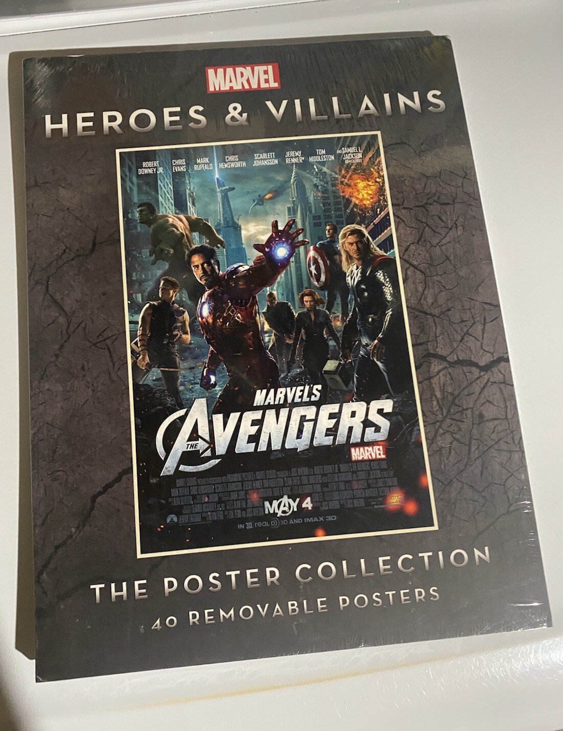 MARVEL Heroes & Villains Poster Collection Book with 40 Sealed Posters NEW