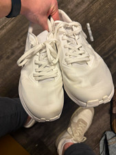 On Cloudzone Mens White Low Top Lace-Up Athle...