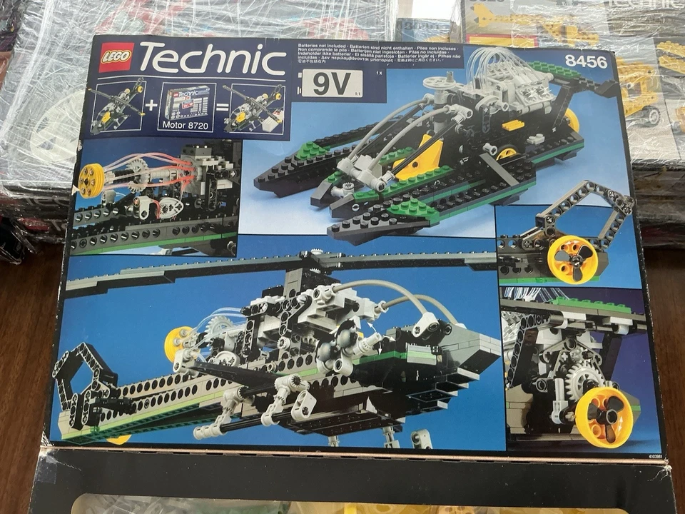 LEGO Technic 8456 Fiber Optic Multi Set / Multi Racer Set (with Fibre Optics), photo 3 of 5