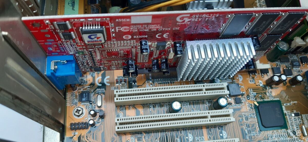 s-l1200.jpg s-l1200.jpg