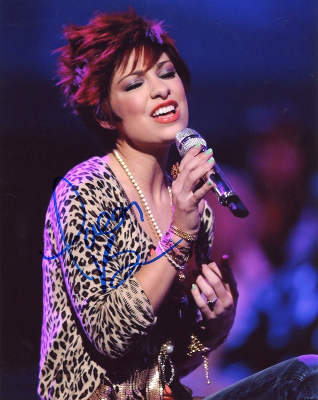 Lacey Brown "American Idol" AUTOGRAPH Signed 8x10 Photo ACOA