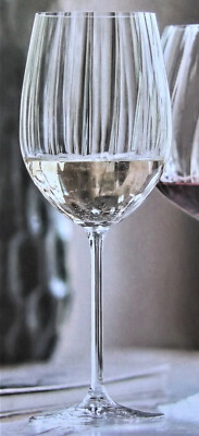 2 WEISSWEINGLÄSER 296 ml Serie PRIZMA 9040/2 SCHOTT ZWIESEL 122328 KRISTALLGLAS