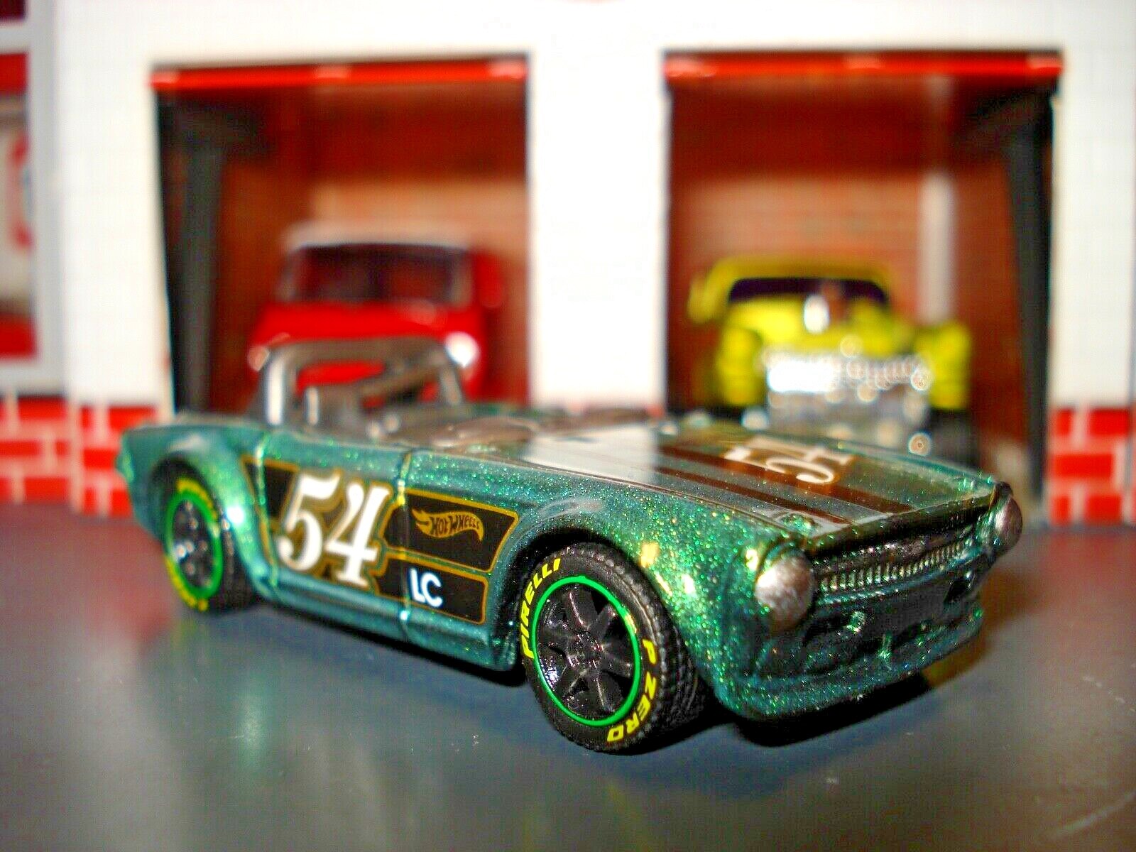 TRIUMPH TR-6 CUSTOM EDITION 1/64 HW CONVERTIBLE CUSTOM WHEELS ADDED DETAILED OUT-image