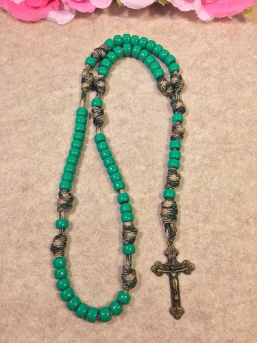 Paracord Rosary - Durable Catholic Rosary - Handmade - Picture 3 of 6