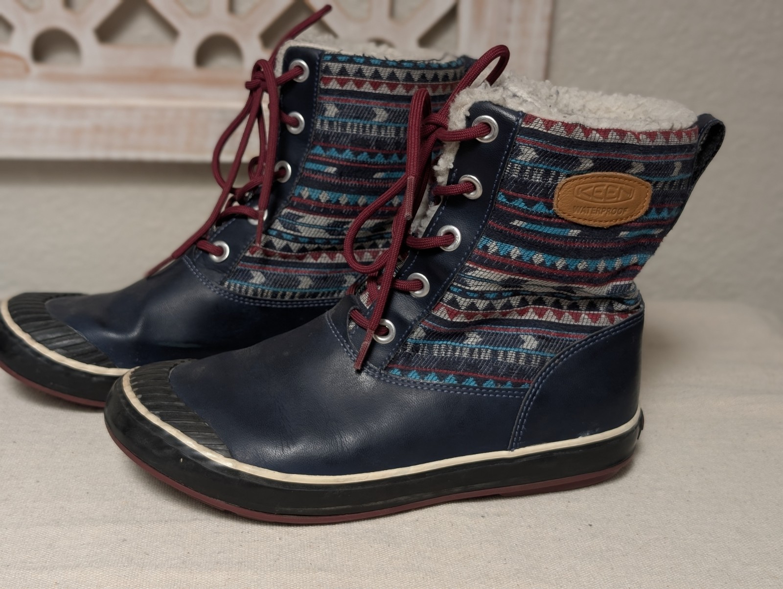 Stivaletti invernali Keen Elsa 100 grammi isolamento azteco impermeabili donna 8