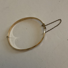 9ct Gold Plated Hinged Bangle Bracelet Gold Tone Safety Chain Round