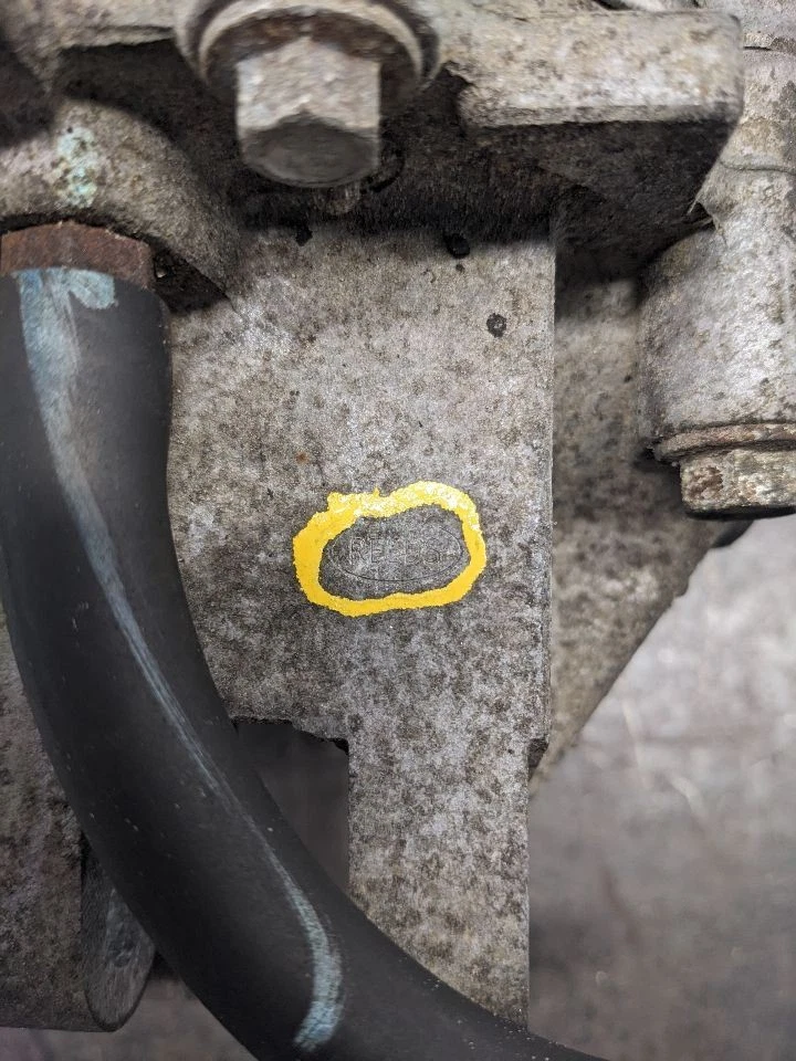 Carrier Rear Axle 3.5L Fits 04-07 VUE 1169714 - Image 3 of 4