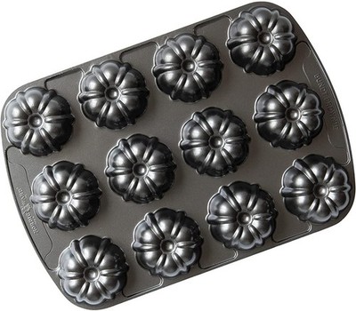 Nordic Ware Pro Cast Bundt Browniepfanne