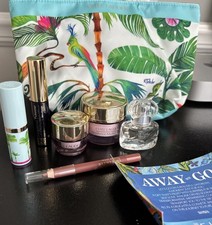 Estee Lauder Away We Go Set  7 Total Make Up, Perfume, Skin Care Items  Bag
