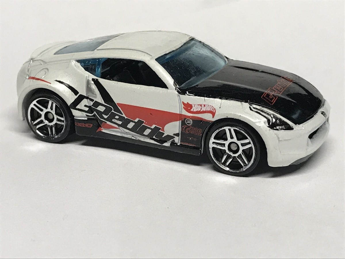 WHITE/BLACK GREDDY NISSAN 370Z HOT WHEELS 1/64 DIECAST CAR | eBay WHITE/BLACK GREDDY NISSAN 370Z HOT WHEELS 1/64 DIECAST CAR | eBay