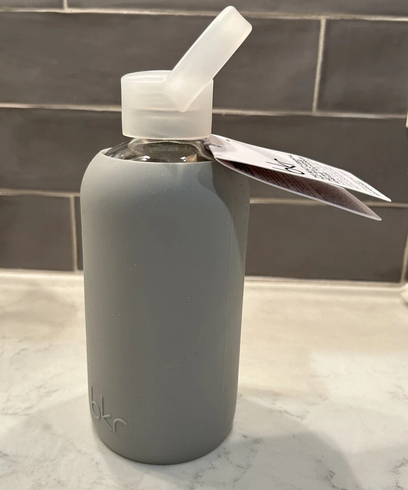 NEW bkr glass Water Bottle London Opaque Light Grey 500 ml 16 oz "Be the Guide" - Image 3 of 4