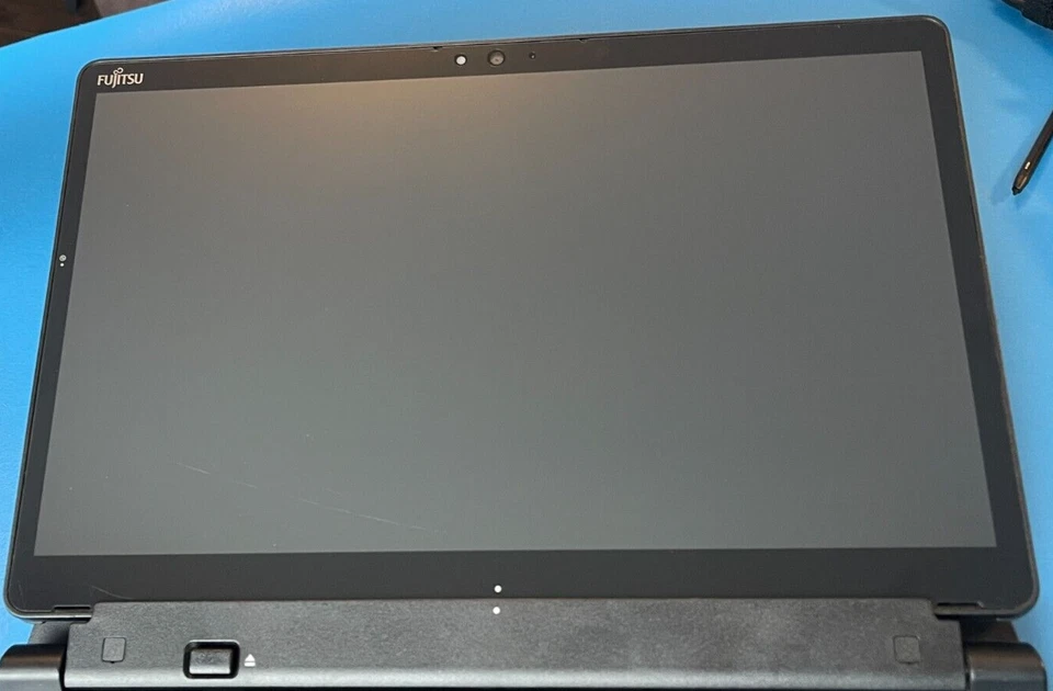 Fujitsu Stylistic Q739 i7-8665U 16G 13.3 FHD 1TB NVMe GOOD BAT+PEN+AC+KEYBOARD - Image 3 of 4