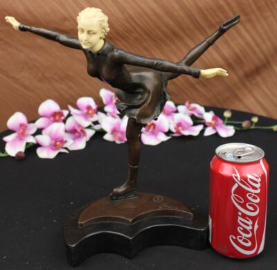 11.5''x12'' Bronze Sculpture Signed German Preiss Ice Skater Sport Arena  Decor