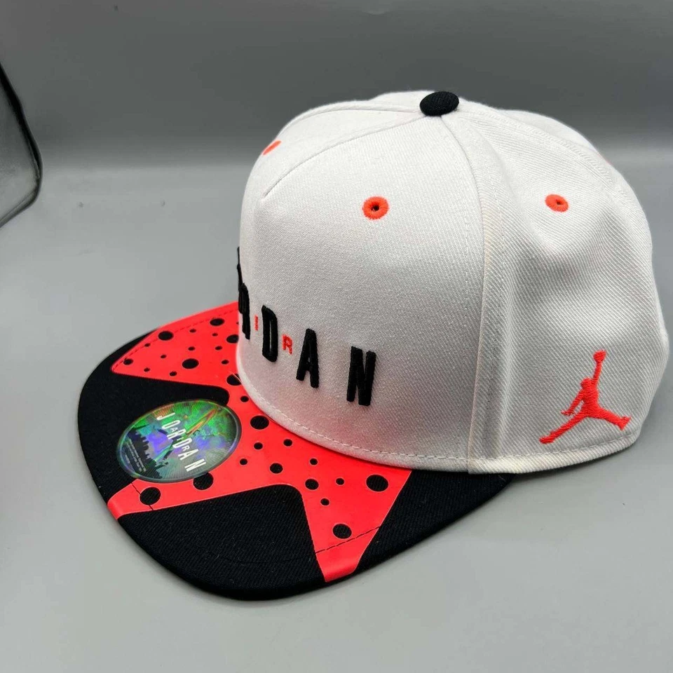 Gorra Air Jordan Hombre Blanca Negra Infrarroja Jumpman Correa Trasera Gorra Foto 3 de 4