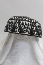 Muslim Prayer Hat for Men Worship Islamic One Size 7.5" Diameter Black & White