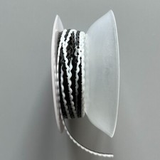 Dental Orthodontic Elastic Rubber Power Chain Braces Bands Short Long Close