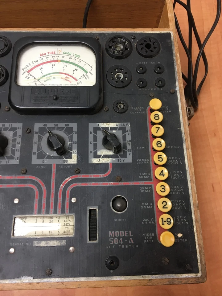 Probador de tubo de vacío modelo 504-A Supreme DE COLECCIÓN para piezas o reparación Foto 4 de 4