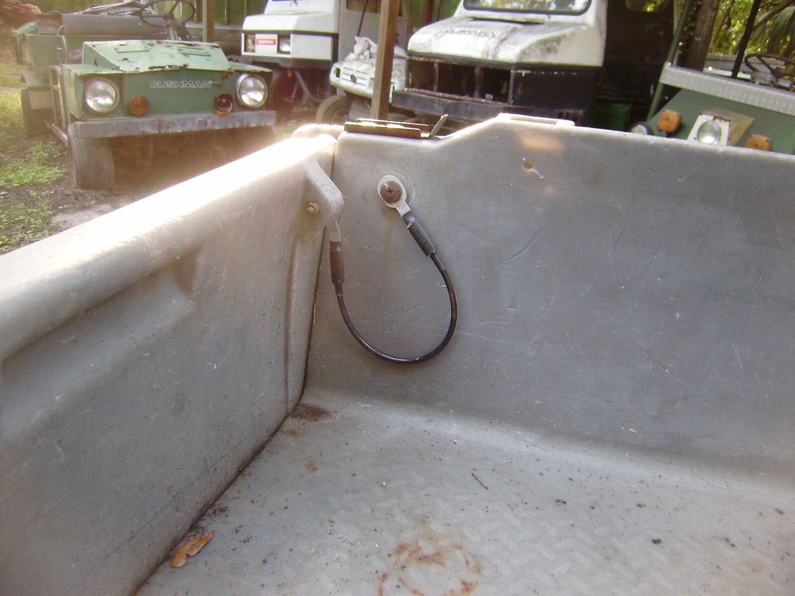 CUSHMAN TURFTRUCKSTER POLY DUMP BED TAILGATE CABLES 840057