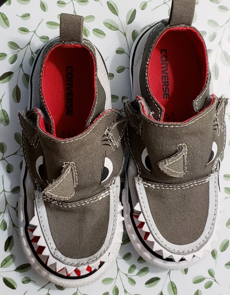 Converse Niños 🦈 Sharkey - Zapatos - ¡¡Adorables!! Niños talla 10,5. 🔥 Foto 4 de 4