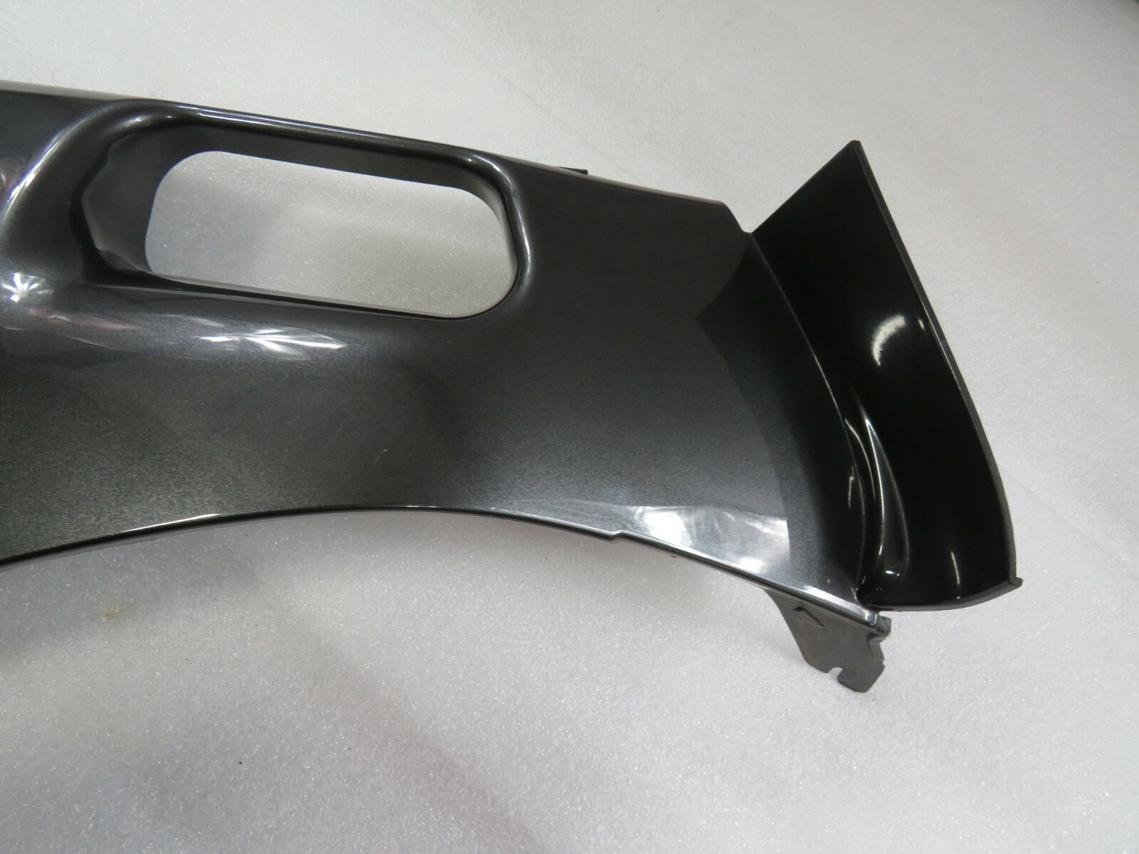 McLaren 570S, RH, Right Side Moulding, Used, P/N 13A2281CP