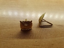 DDR, Kragenspiegelauflagen, goldene Sterne 12mm Verwendung bei NVA Feuerwehr u.&auml;
