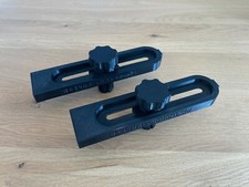 Set di 2 ganci da banco (spostabili) adatti per foro D20 mm (Festool MFT/3)