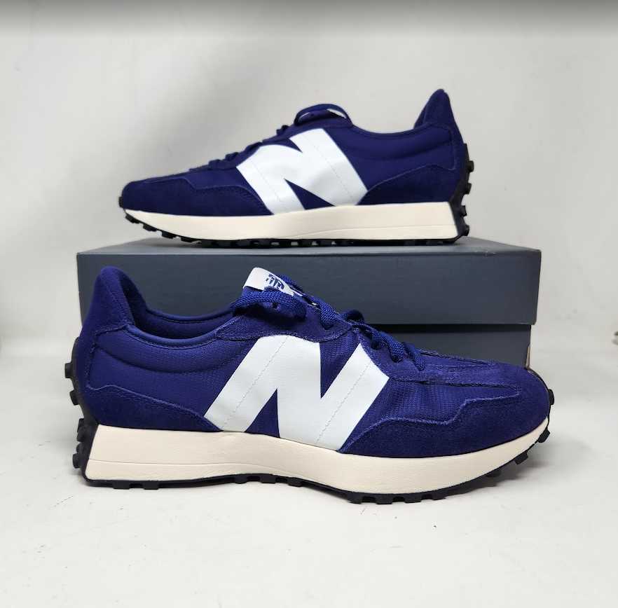 New men's 11.5 New Balance x J Crew 327 sneakers Victory New men's 11.5 New Balance x J Crew 327 sneakers Victory