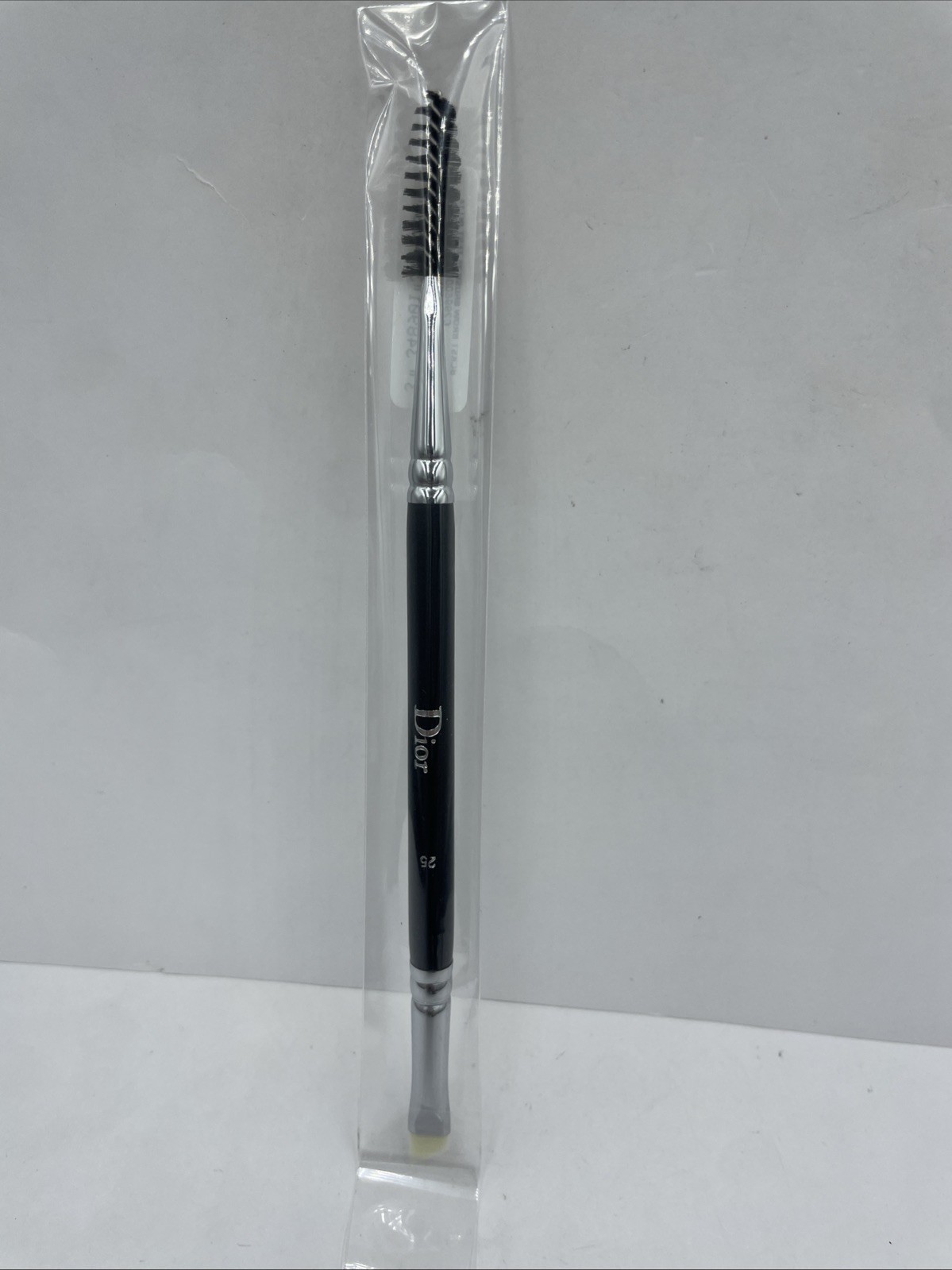 DIOR Backstage Brow Brush #25 Professional Makeup Brush NEW Sealed Tester-image