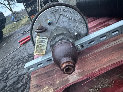 Cherne Industries Multi-Size Muni-Ball® Pipe Plug 12”-21”