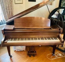 LOVELY CHALLEN BABY GRAND PIANO Compact Fully working. Good cond. +DELIVERY