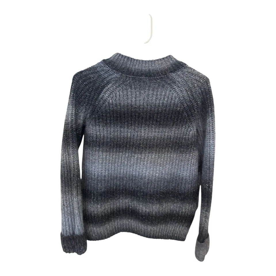 Girl's Youth Old Navy Blue & Gray Ombre Striped Long Sleeve Sweater Size L - Image 2 of 4