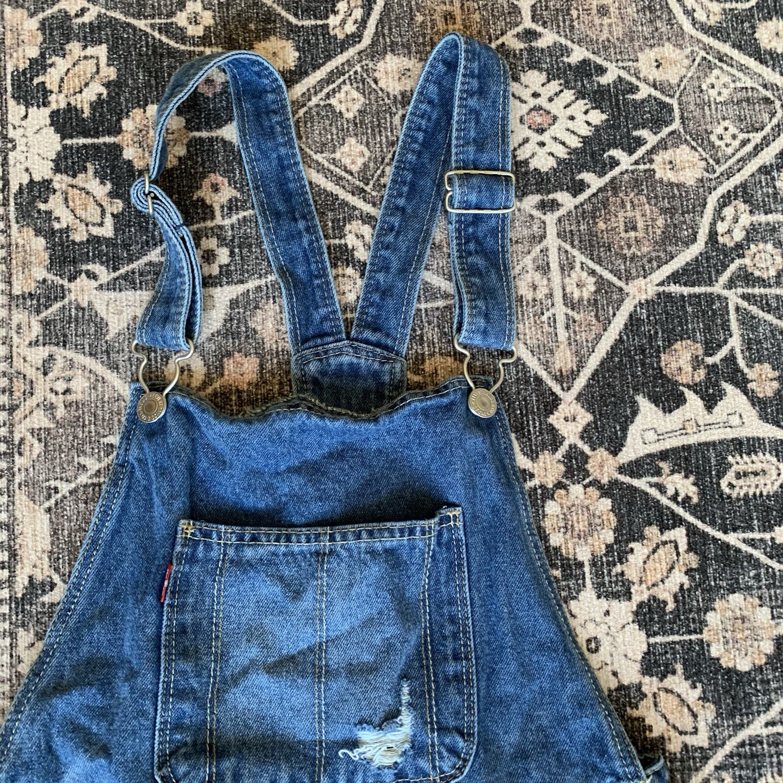 Picture 5 of 16