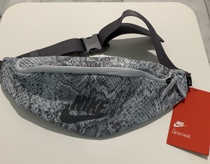 nike snakeskin fanny pack