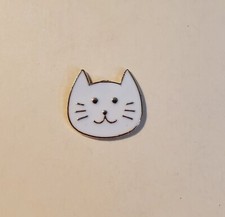 Happy Cat White Cat Face Magnetic Needle Minder Cross Stitch Embroidery