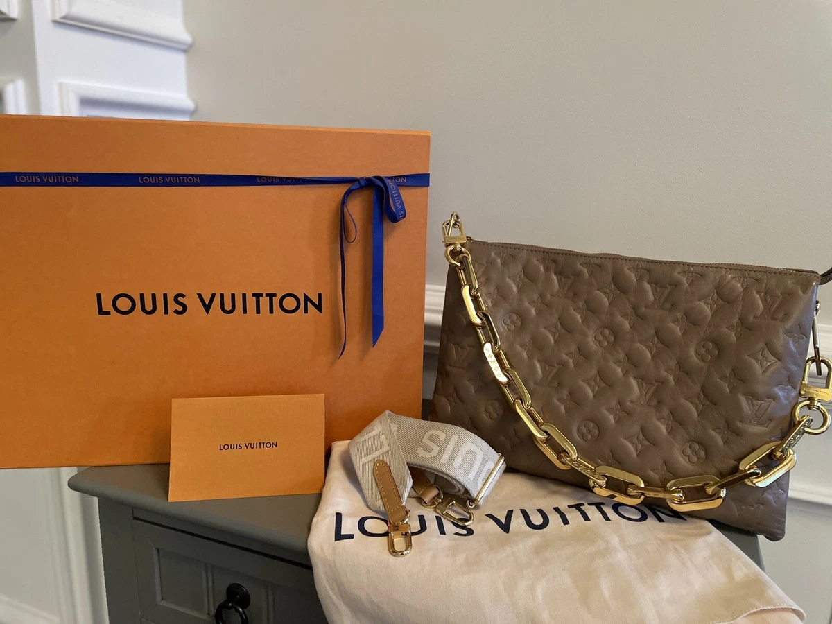 Louis vuitton MM Coussin